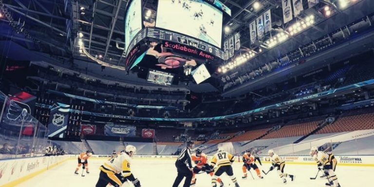 How Long Between Hockey Periods in NHL And Other Leagues 